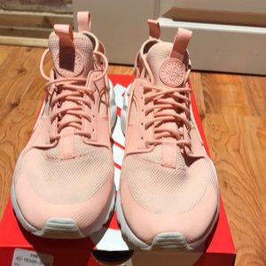 Nike huarache size 10